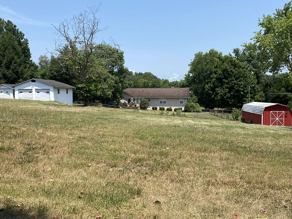 1st image of Fairview Ln