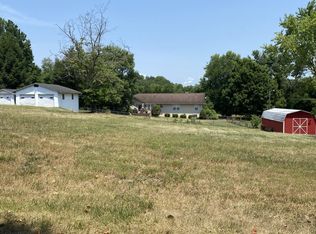 Fairview Ln, Strawberry Plains, TN 37871