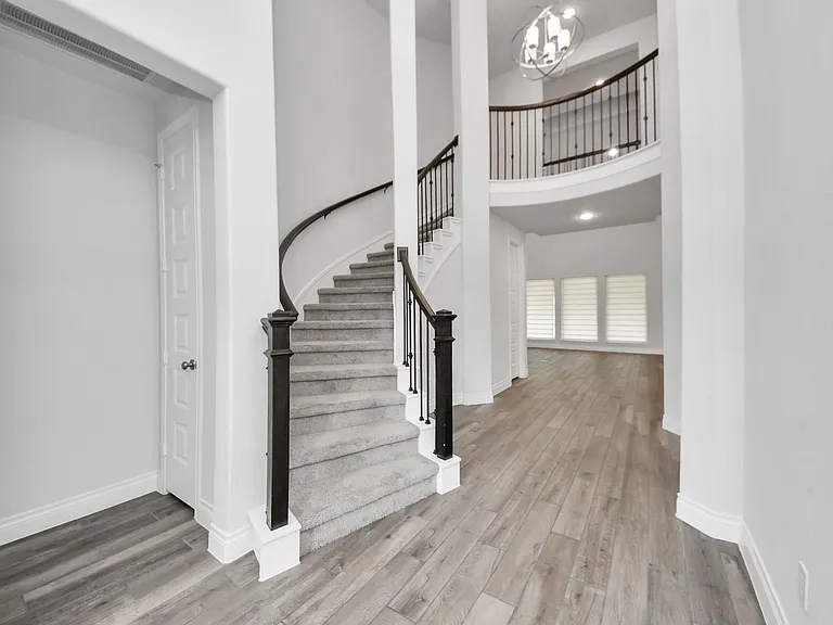 28907 Ridge Valley Ct — Photo 6