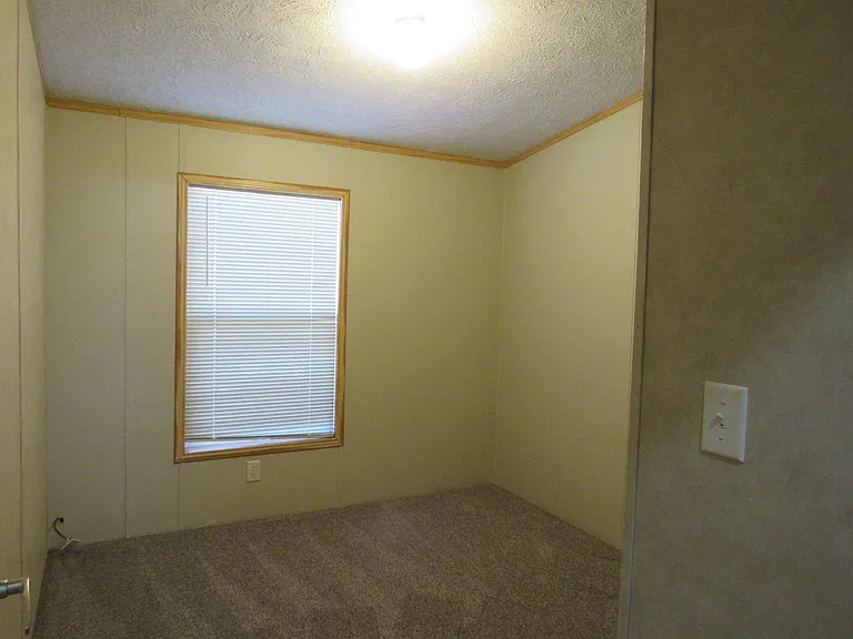 5211 W Pontiac St — Photo 18