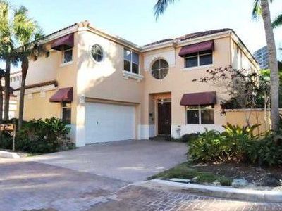 3740 NE 207th Ter, Aventura, FL, 33180