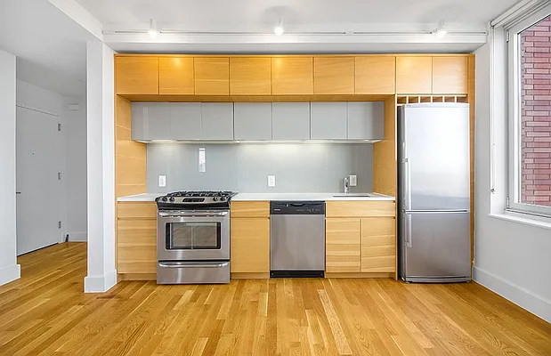 Rented by Mirador Real Estate | media 39