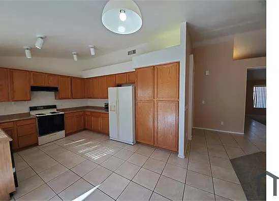 1413 W Villa Rita Dr — Photo 18