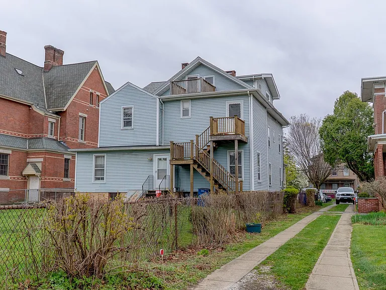 295 Humphrey St — Photo 4