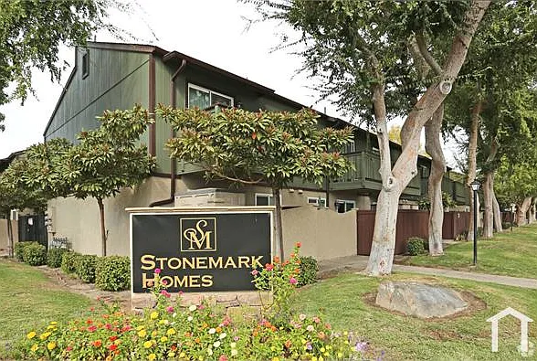 2 bed, $1,495 — Photo 2