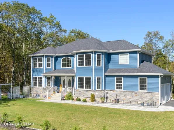 322 Russell Ct, Effort, PA 18330