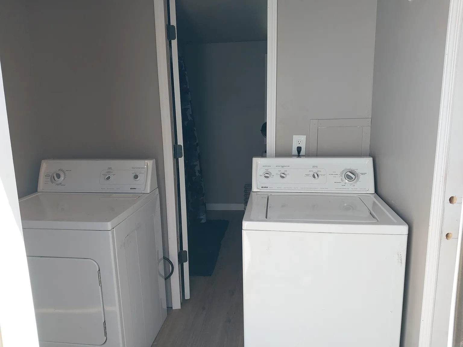 2 bed, 1188 sqft, $1,300 — Photo 4