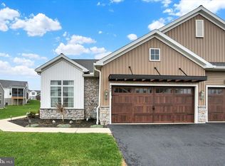 797 Aurora Dr, Mechanicsburg, PA