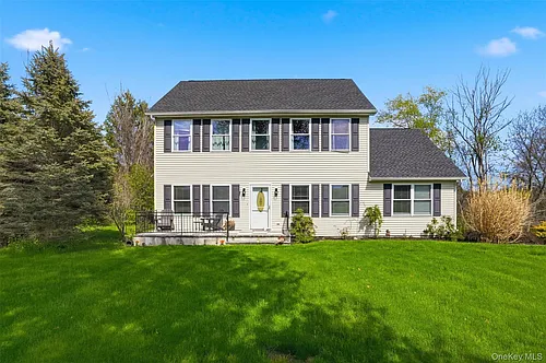 34 Rombout Rd Photo 1
