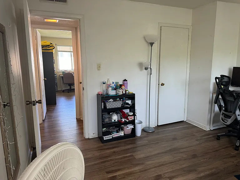 2371 Champion Ct — Photo 22