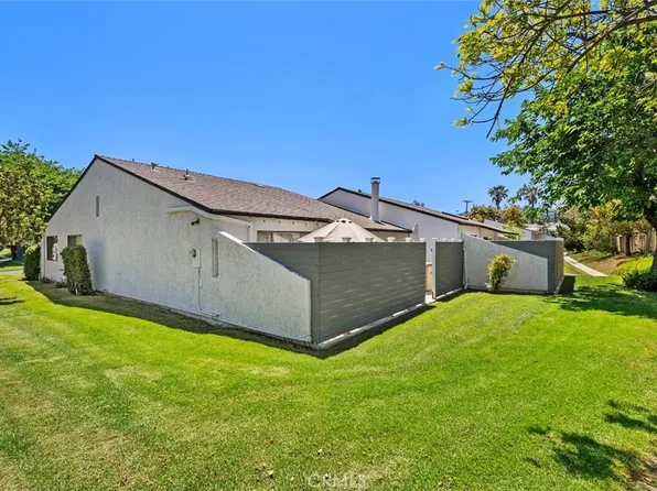 399 N Ironpike Cir #18, Anaheim, CA 92807