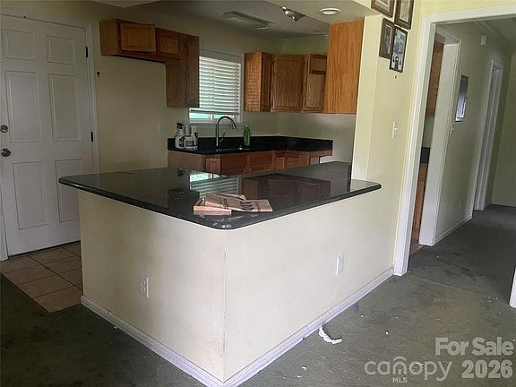 5th image of 244 Tabor Dr