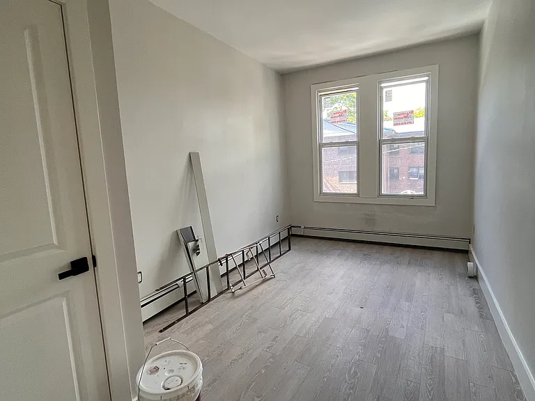 26 Dales Ave #3 — Photo 3