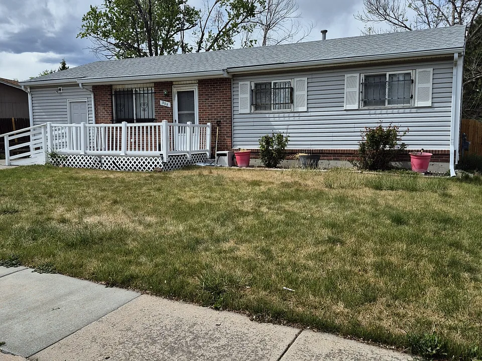 335 Poe Pl