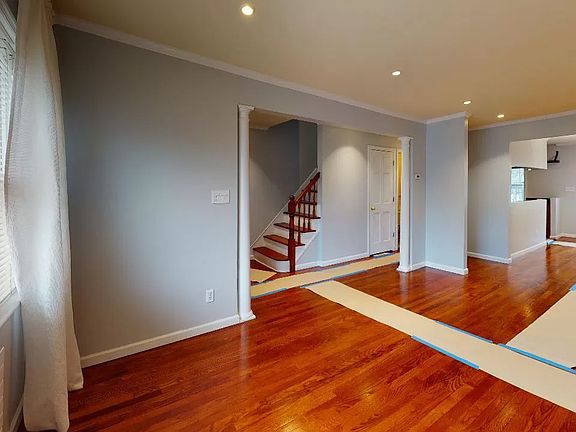 2nd image of 3055 78th St