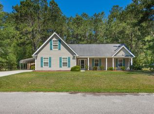 1611 Windsor Ln, Moncks Corner, SC 29461