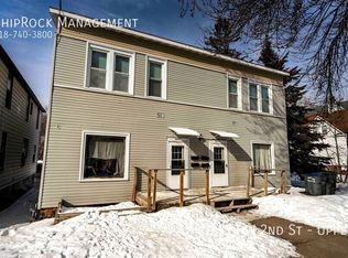 2527 W 2nd St, Duluth, MN 55806