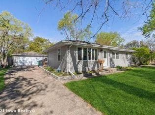 426 SW Franklin Dr, Ankeny, IA 50023