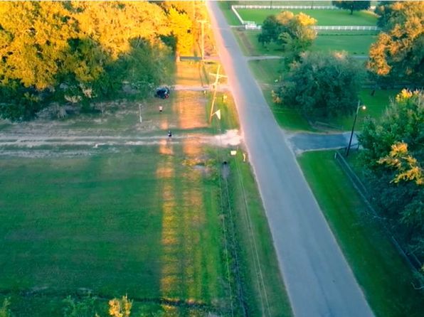 15546 Old Sour Lake Rd, Beaumont, TX 77713