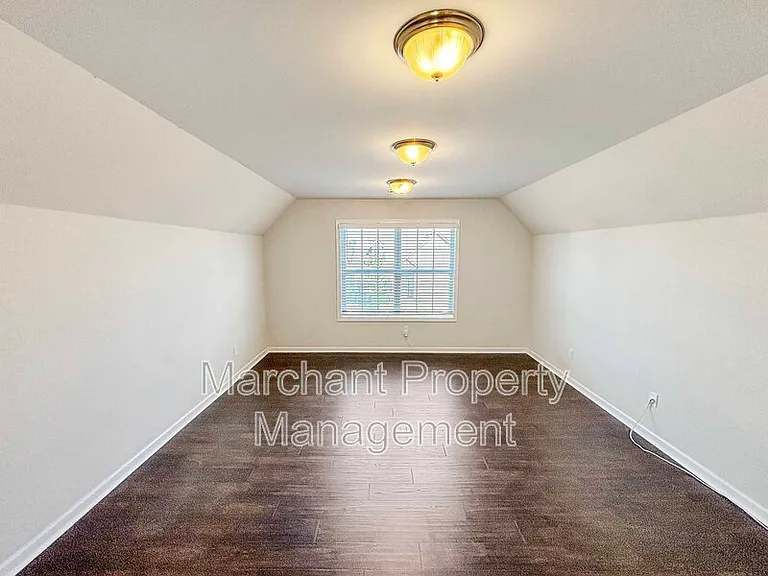 602 Waymeet Dr — Photo 17