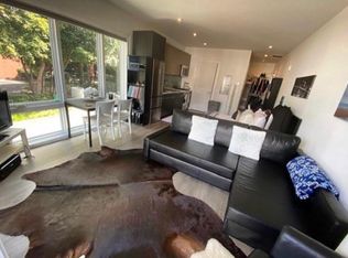 1162 E Putnam Ave #G, Riverside, CT 06878