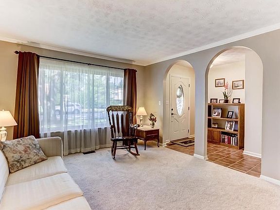 5th image of 3400 Garianne Dr
