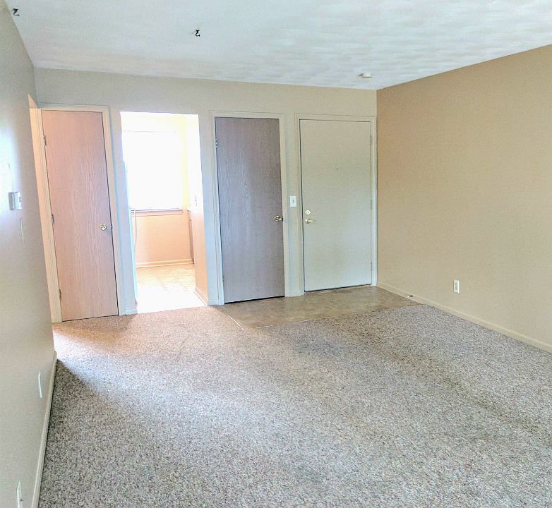 1st image of 356 E Pearl St #356