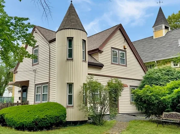 155 Orchard St, Somerville, MA 02144