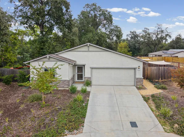 3878 Patsy Dr, Redding, CA 96001