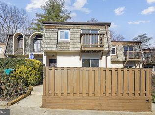 1640 Valencia Way, Reston, VA 20190