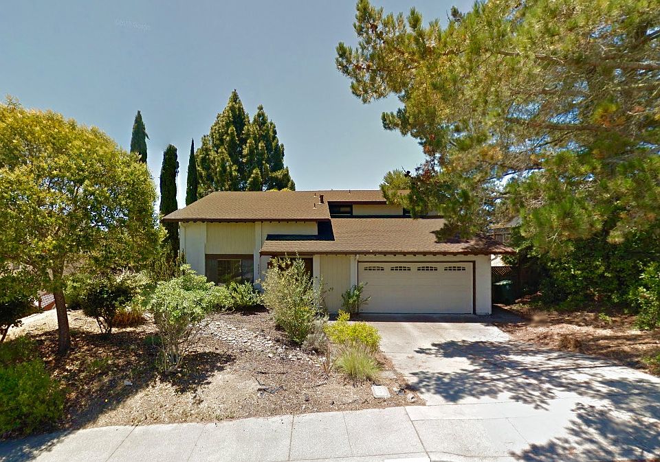 1st image of 4808 Full Moon Dr