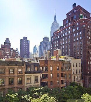 5th image of 35 E 38th St APT 7C