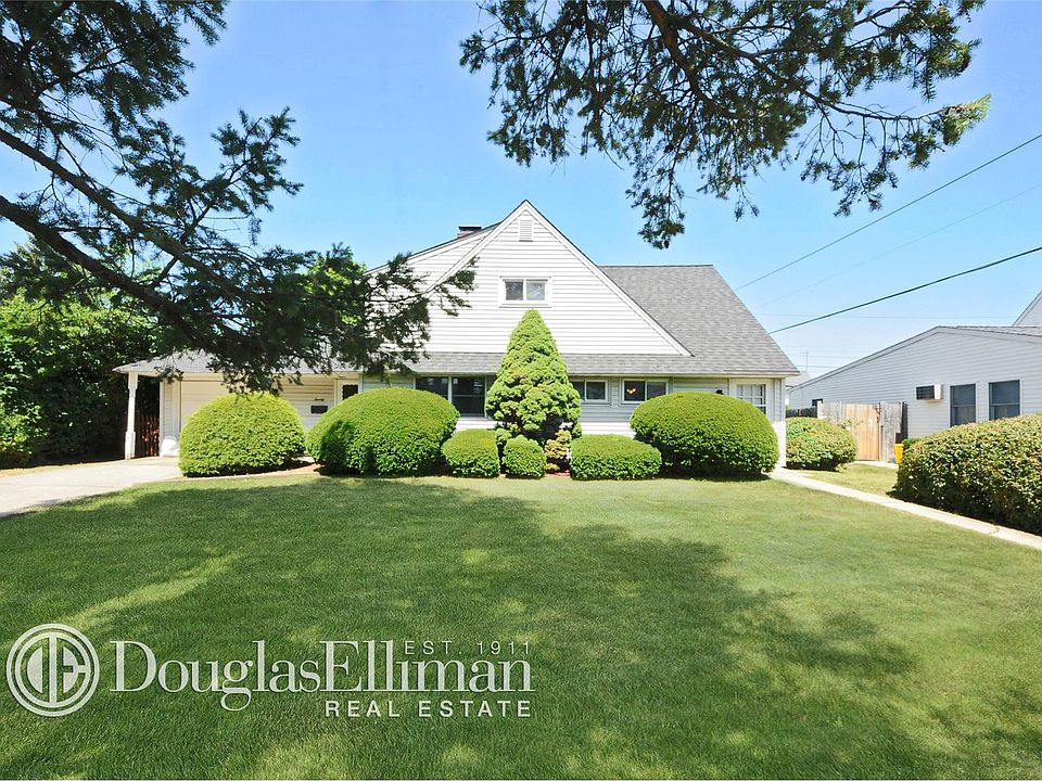 1st image of 20 Cinder Ln