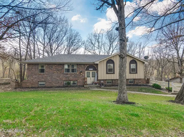4919 Sharon Dr, Jefferson City, MO 65109