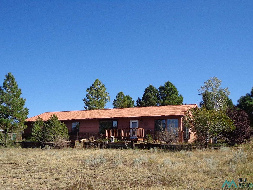 1st image of 700 Rose Dr