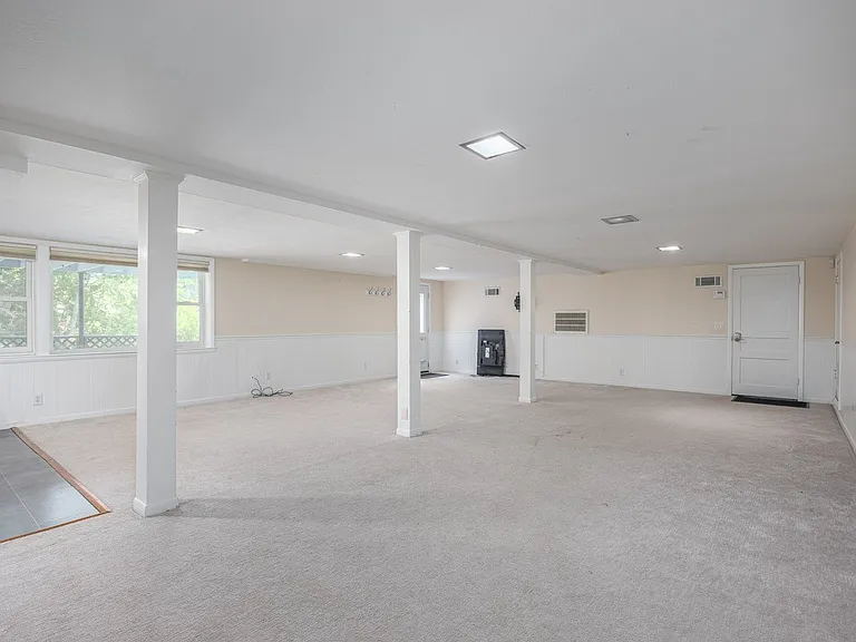 5235 Kincannon Dr — Photo 31