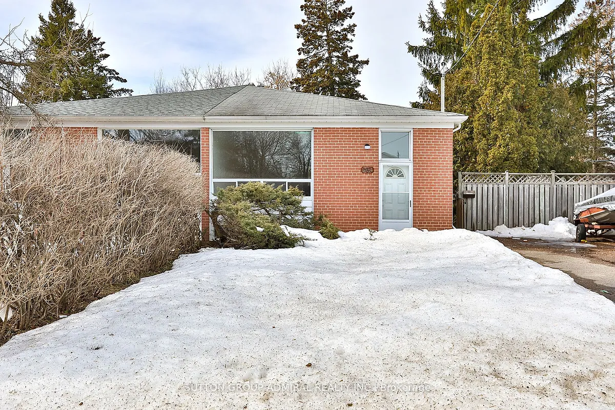 Building Photo - 264 McConvey Dr