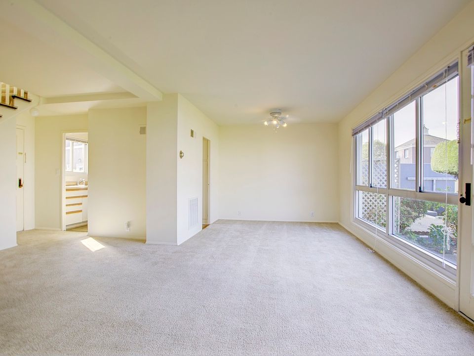 2nd image of 127 Bucareli Dr