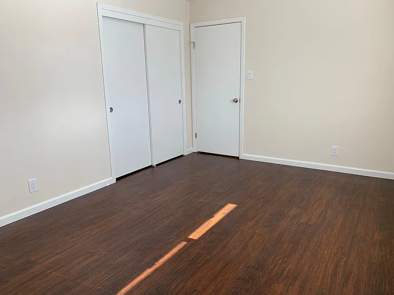 221 N Ellsworth Ave #4 — Photo 11