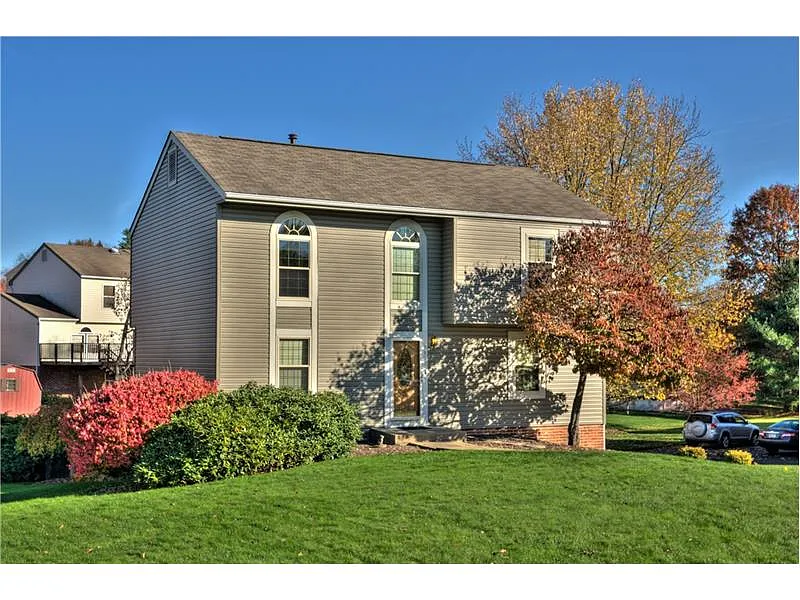 4852 Bayfield Rd photo 1
