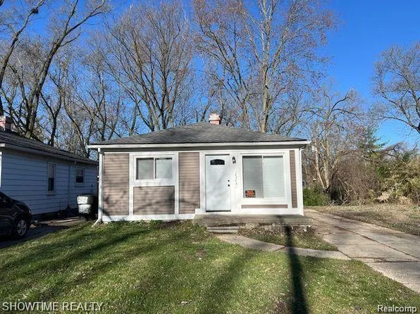 16205 Lenore, Detroit, MI 48219