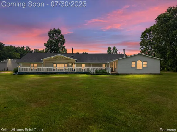 7544 Ravenswood Rd, Goodells, MI 48027