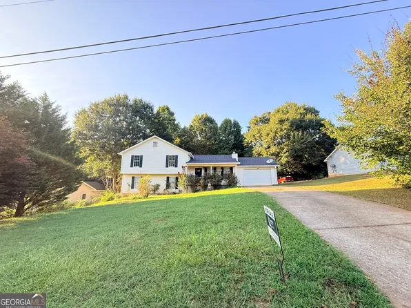 4400 Leafview Dr, Gillsville, GA 30543