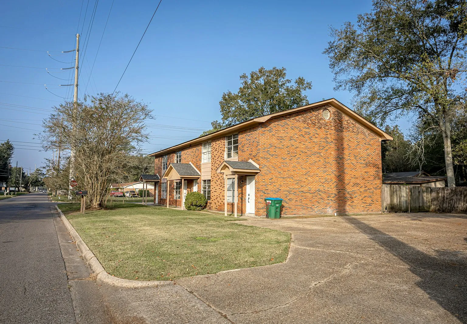 3801 Lanier Avenue, Unit C — Photo 3