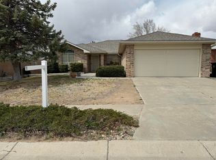9301 Joe Montoya Pl NW, Albuquerque, NM 87114