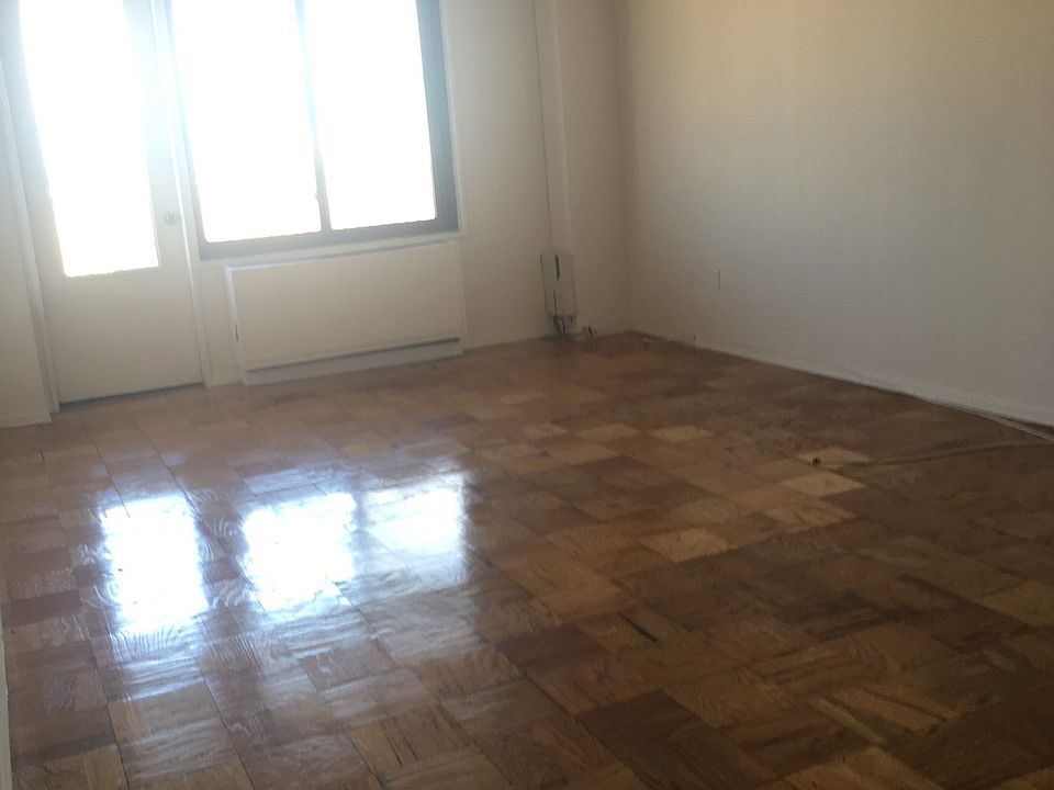 1st image of 2301 Ocean Ave #3P