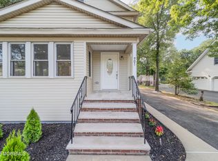 901 Palmer Avenue, Holmdel, NJ 07733