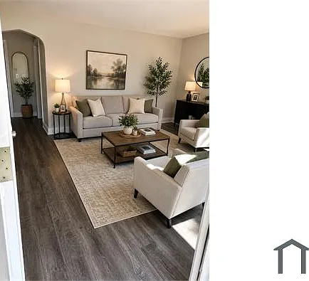 1004 S 45th St — Photo 9
