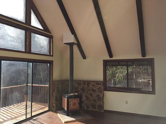 3rd image of 673 Killmon Rd