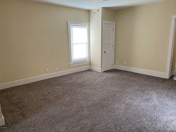 3rd image of 1019 Main St #2